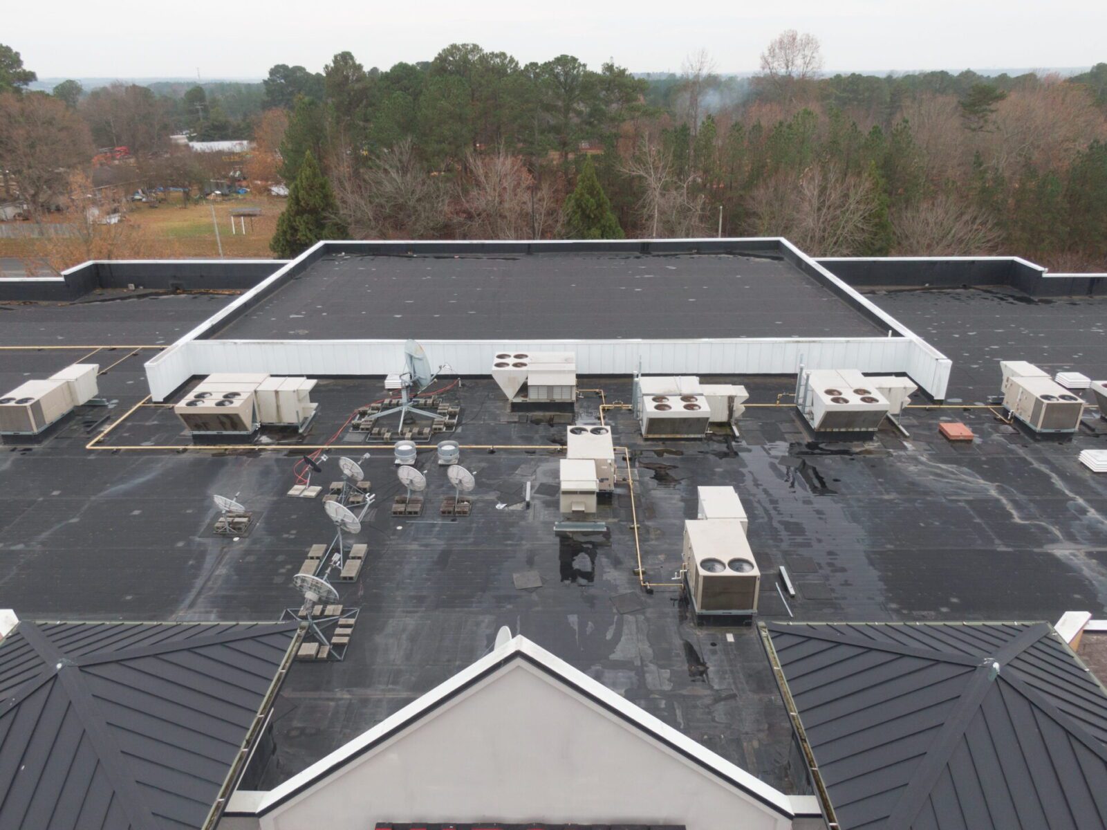 Read more about the article Commercial Roof Maintenance Guide for Lexington Business Owners